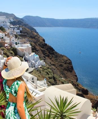 North Santorini Tour