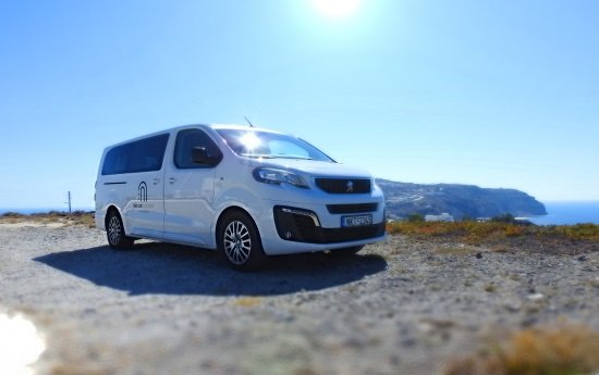 Why Choose Us for Santorini Tours & Transfers